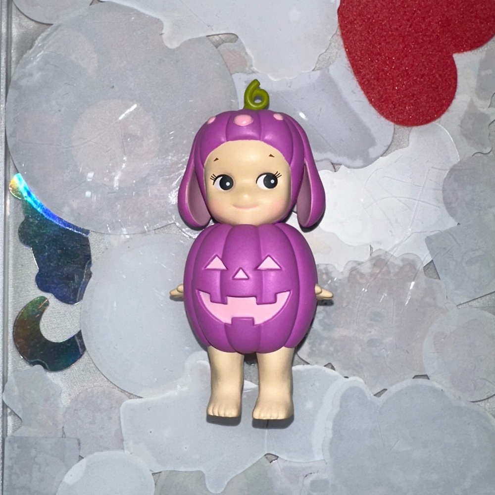 Sonny angel x pumpkin patch series (lop ear rabbit)